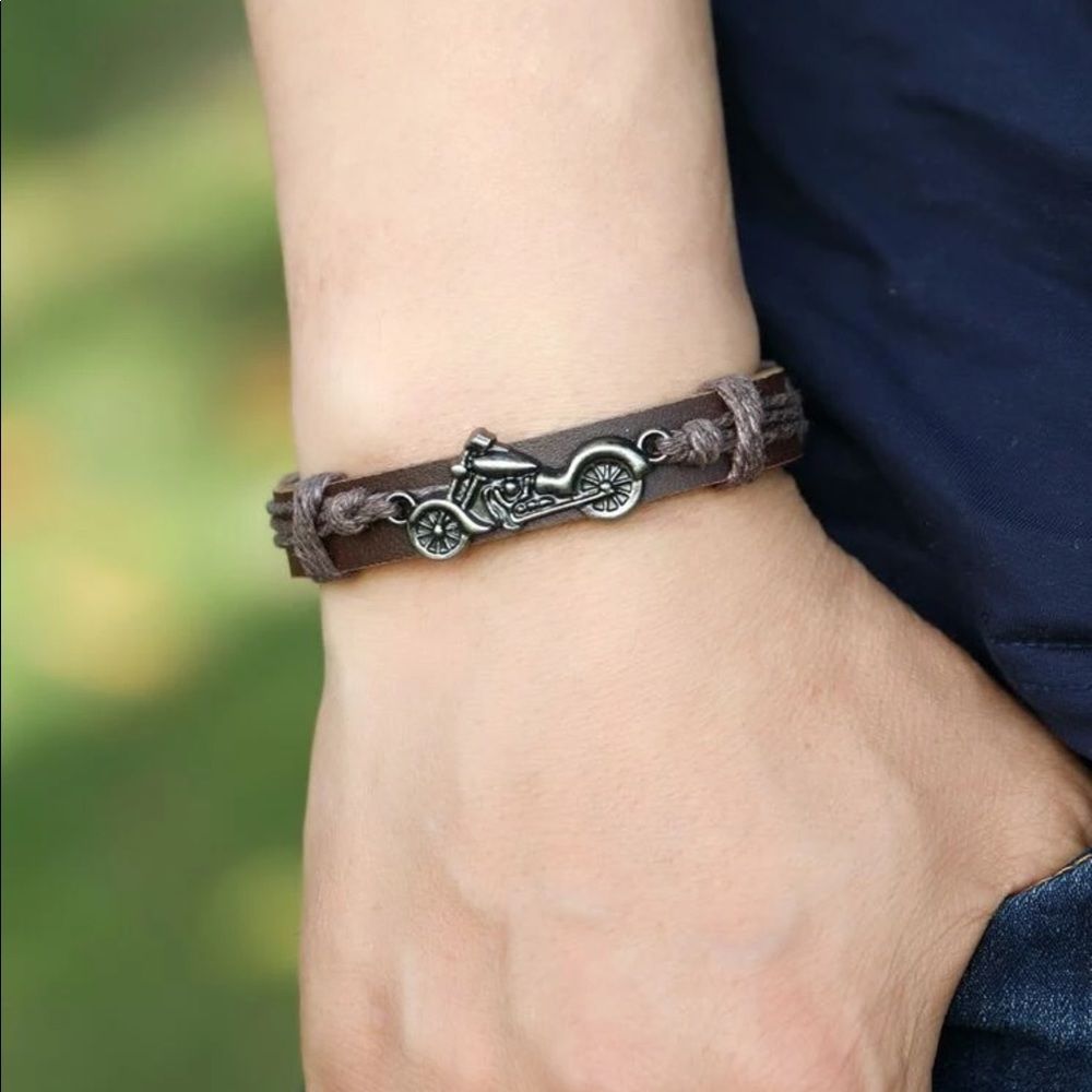 New Motorcycle Brown With Silver Decor Bracelet